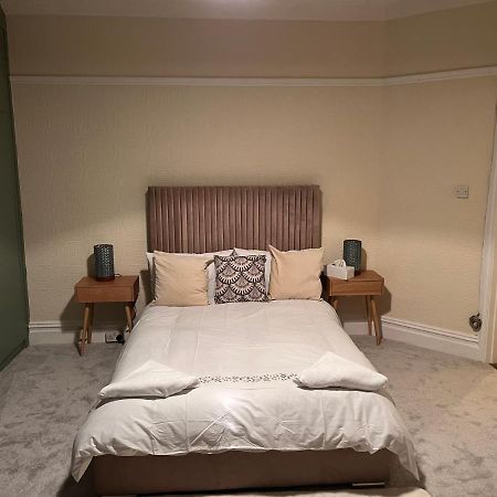 Luxury Cosy Retreat Apt London Eksteriør bilde