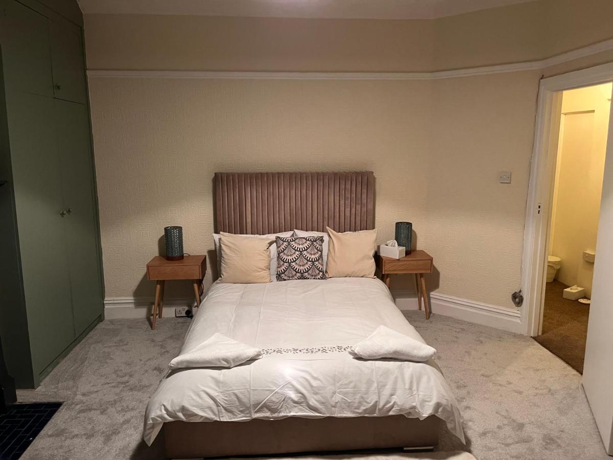 Luxury Cosy Retreat Apt London Eksteriør bilde