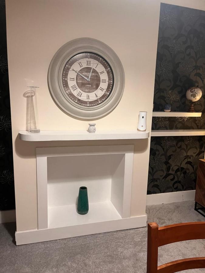 Luxury Cosy Retreat Apt London Eksteriør bilde