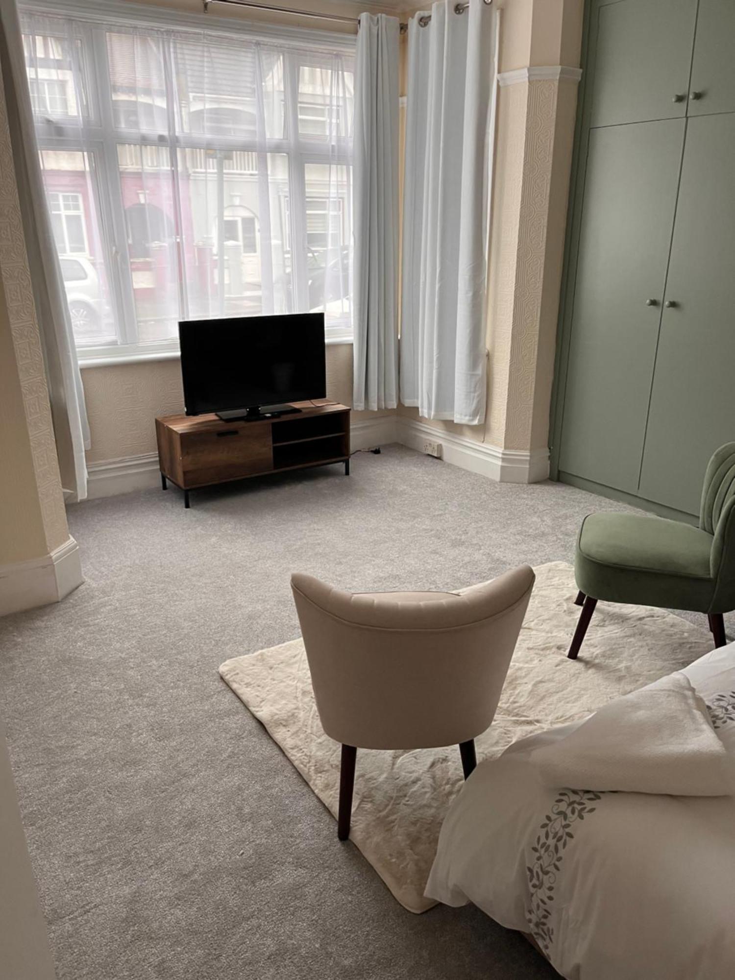 Luxury Cosy Retreat Apt London Eksteriør bilde