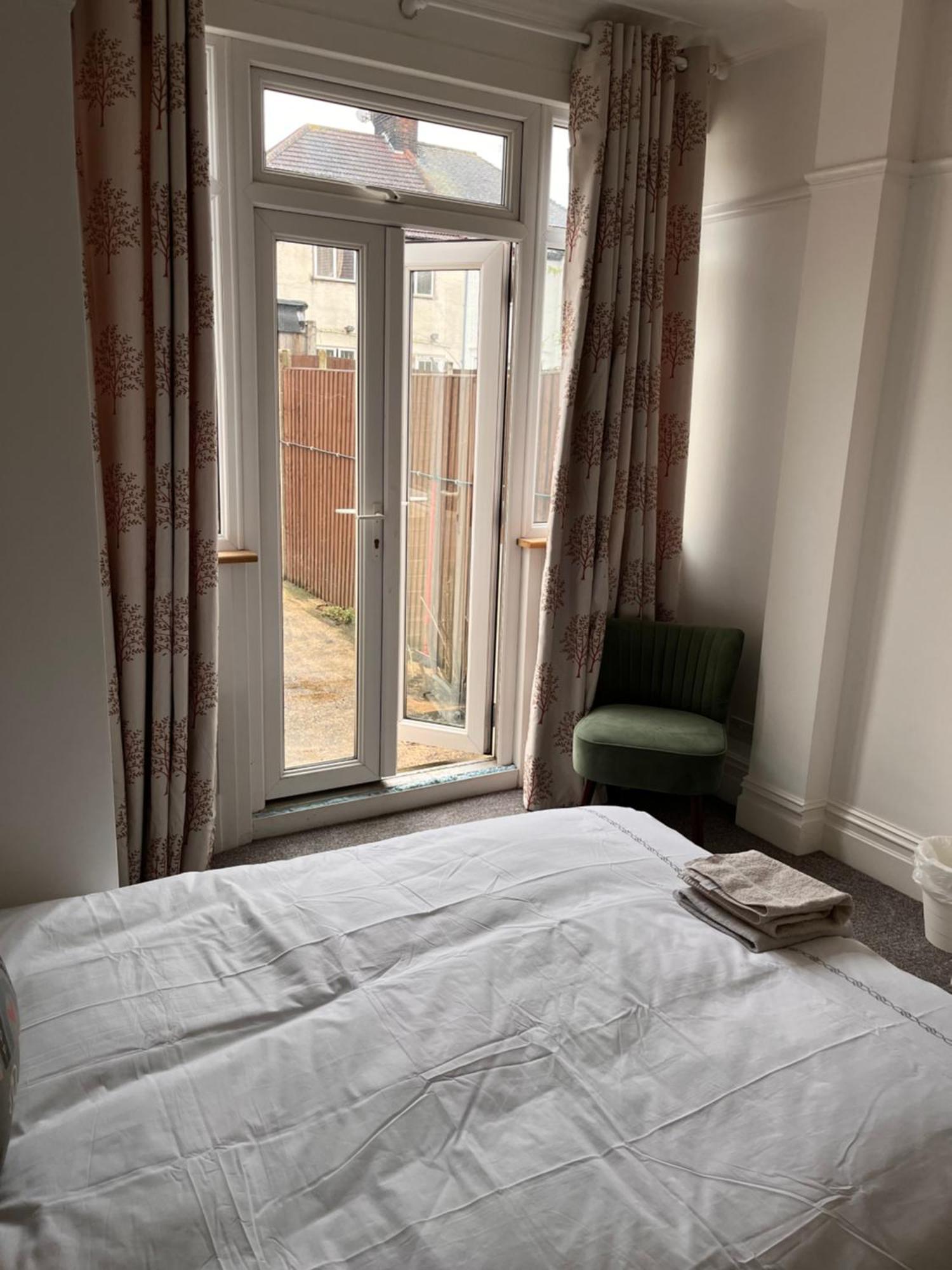 Luxury Cosy Retreat Apt London Eksteriør bilde